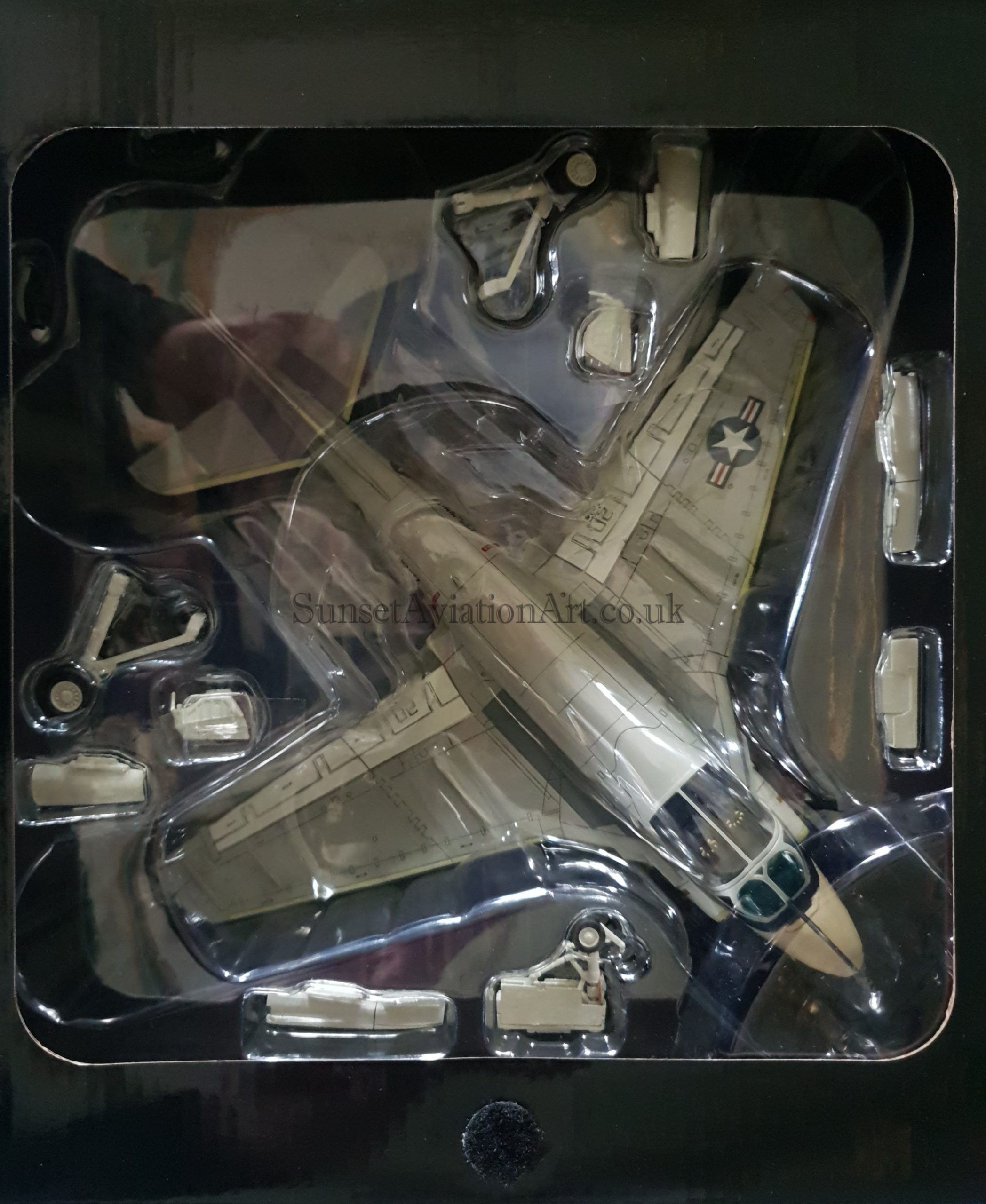 Century Wings 1/72スケール　A-6E Intruder 1/72 A-6E イントルーダー アメリカ海兵隊第332 全天候攻撃飛行隊