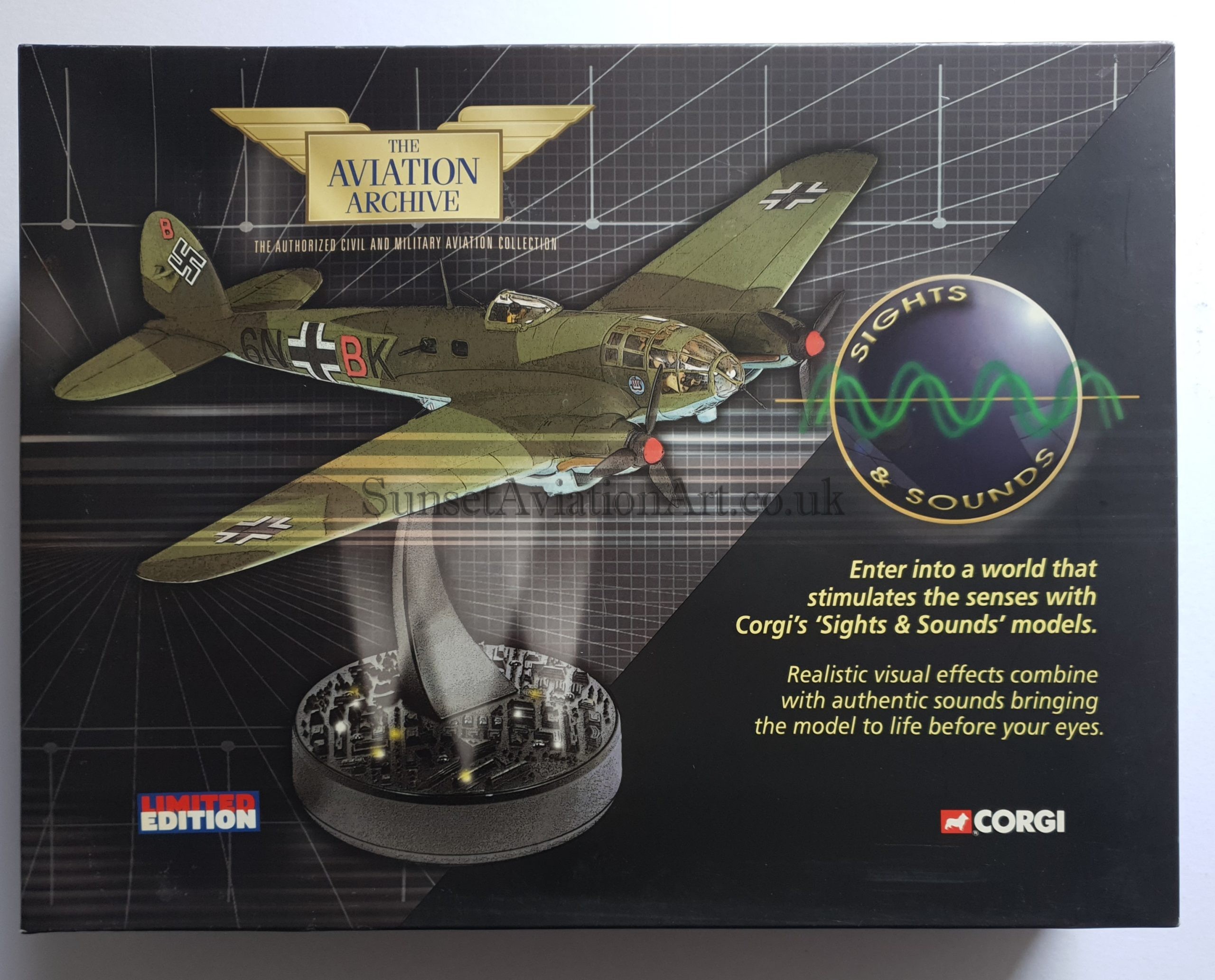 CORGI ハインケルHe111 H-3 ダイキャストモデル AA33701